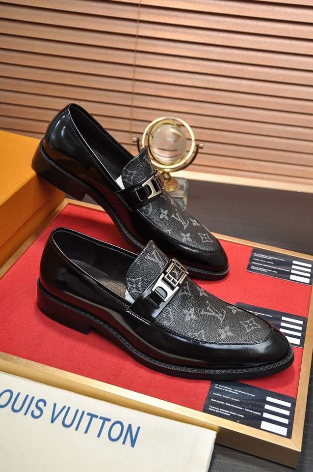 Louis Vuitton LV Sneakers Colorway 13 1133280-13
