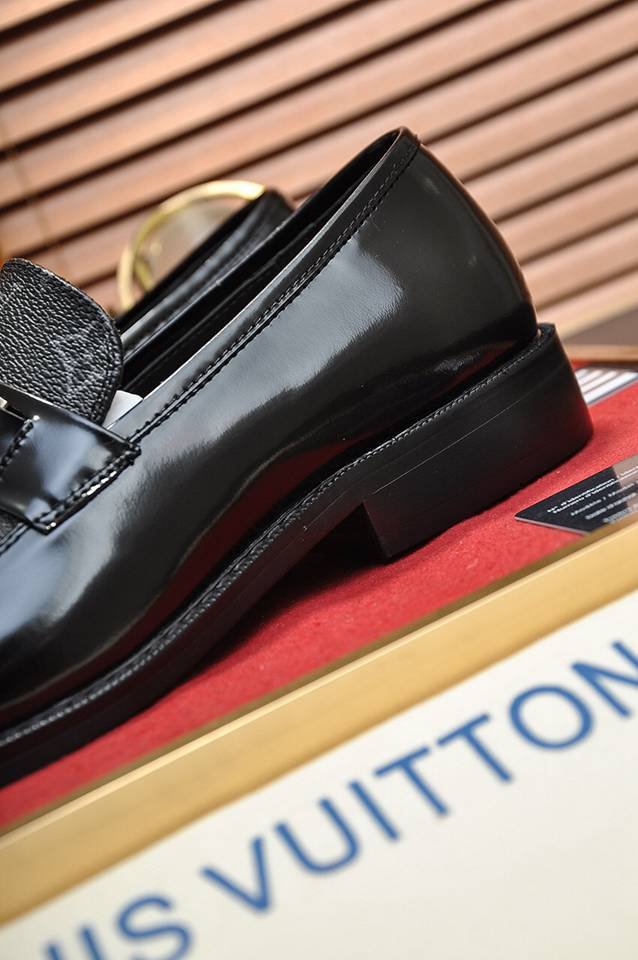 Louis Vuitton LV Sneakers Colorway 13 1133280-13
