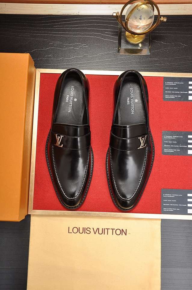 Louis Vuitton LV Sneakers Colorway 10 1133250-10
