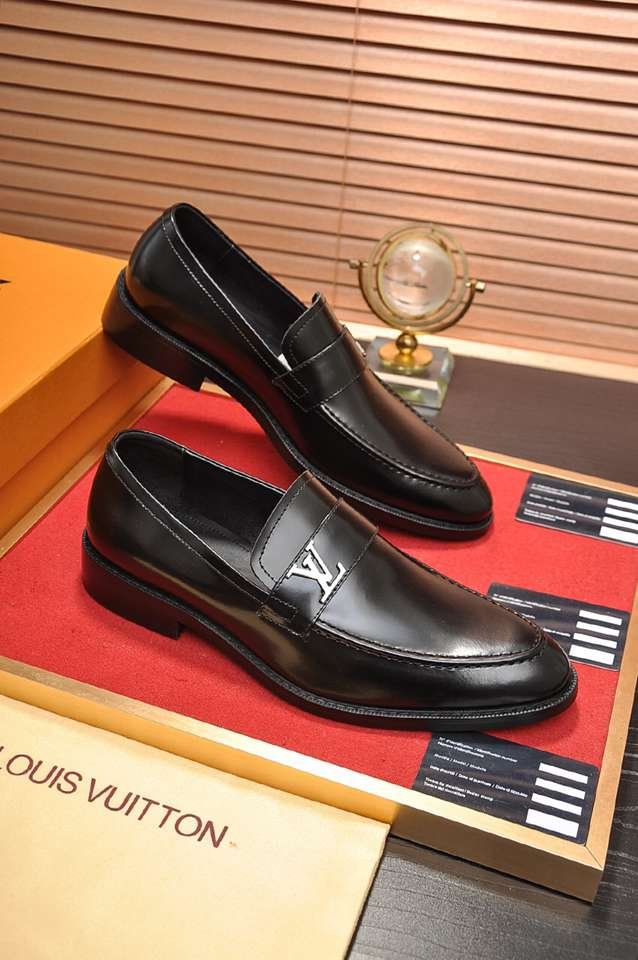 Louis Vuitton LV Sneakers Colorway 10 1133250-10