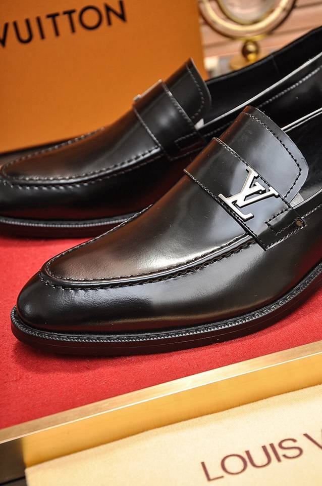 Louis Vuitton LV Sneakers Colorway 10 1133250-10
