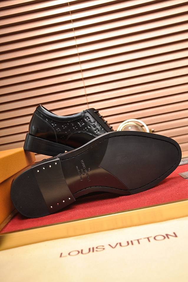 Louis Vuitton LV Sneakers Colorway 8 1133250-8