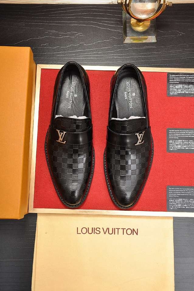 Louis Vuitton LV Sneakers Colorway 7 1133250-7