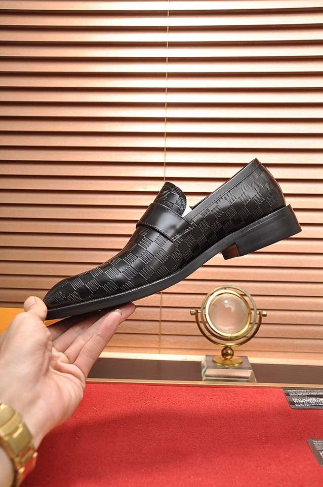 Louis Vuitton LV Sneakers Colorway 7 1133250-7