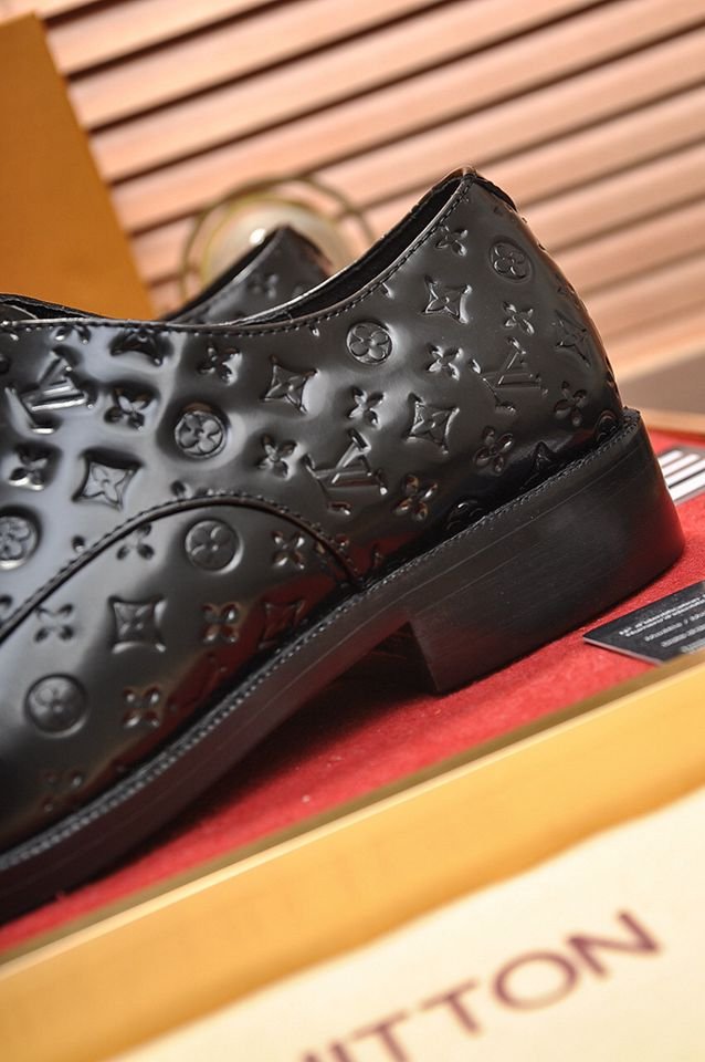 Louis Vuitton LV Sneakers Colorway 4 1133250-4