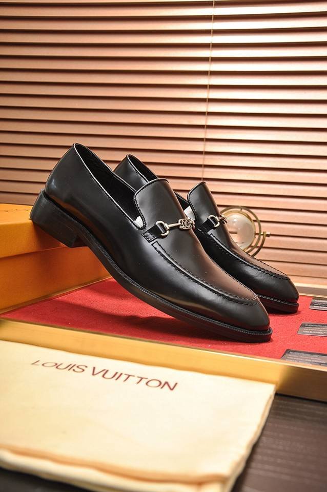 Louis Vuitton LV Sneakers Colorway 3 1133250-3
