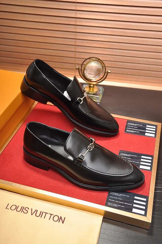 Louis Vuitton LV Sneakers Colorway 3 1133250-3
