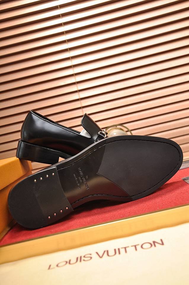 Louis Vuitton LV Sneakers Colorway 3 1133250-3