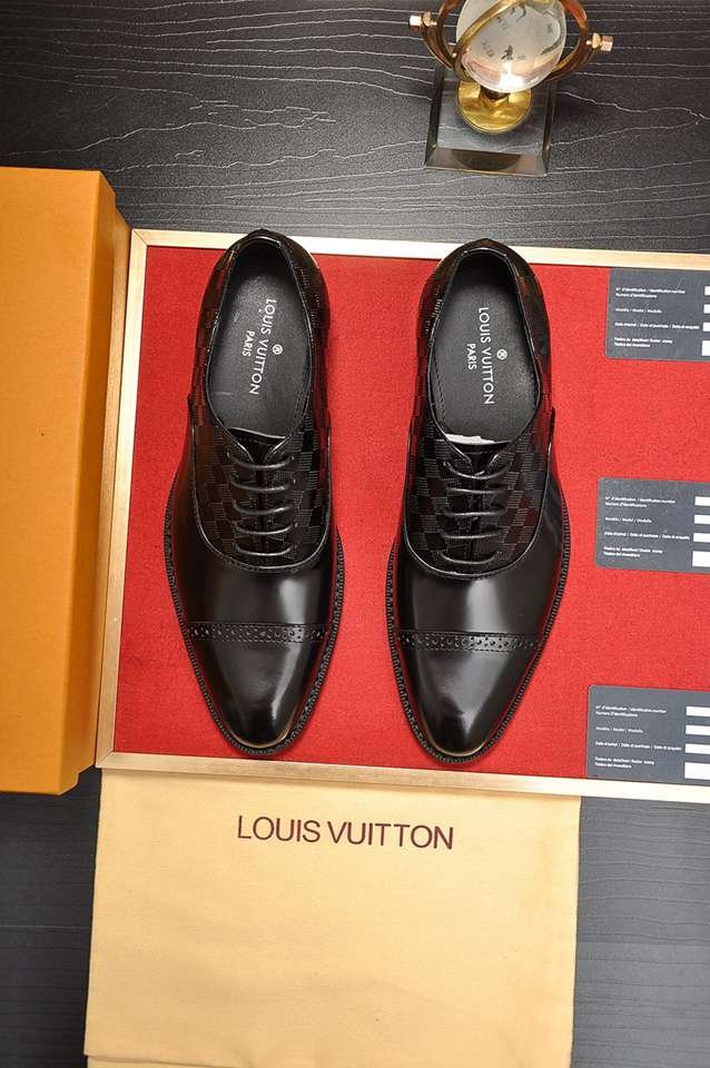 Louis Vuitton LV Sneakers Colorway 2 1133250-2
