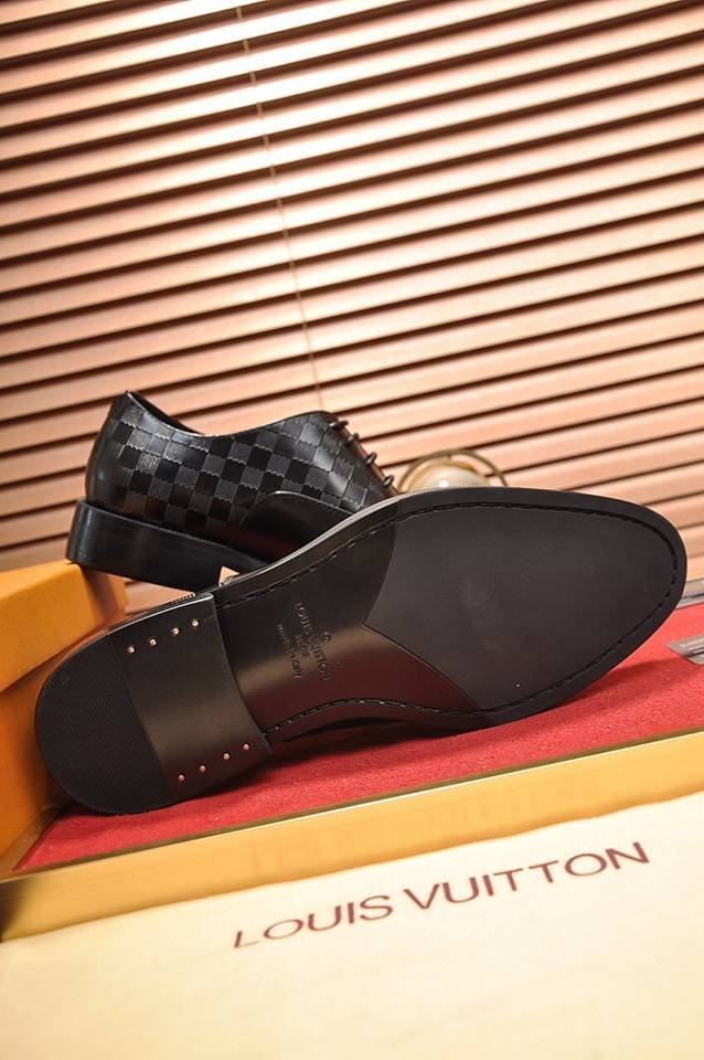 Louis Vuitton LV Sneakers Colorway 2 1133250-2