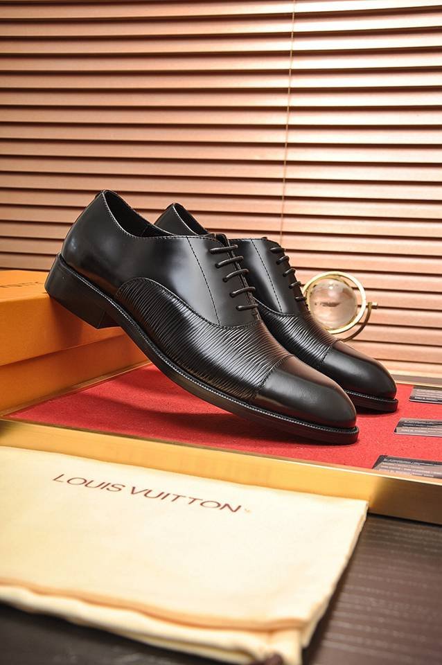 Louis Vuitton LV Sneakers 1133250