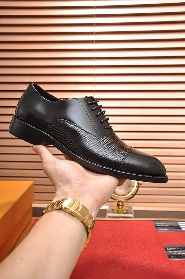 Louis Vuitton LV Sneakers 1133250