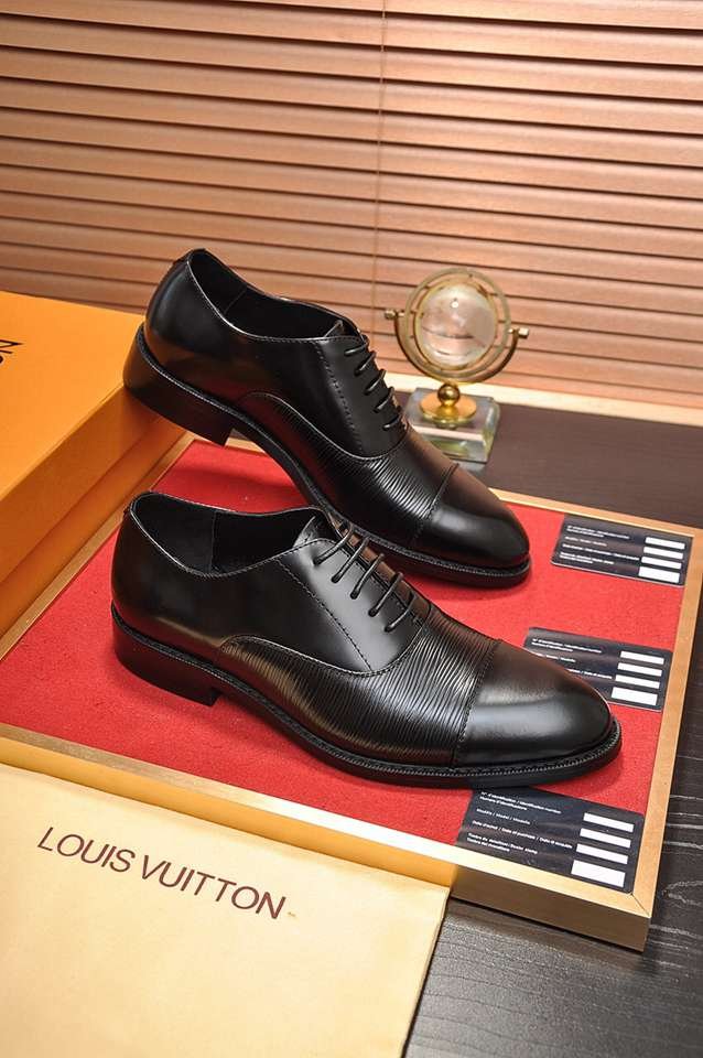 Louis Vuitton LV Sneakers 1133250
