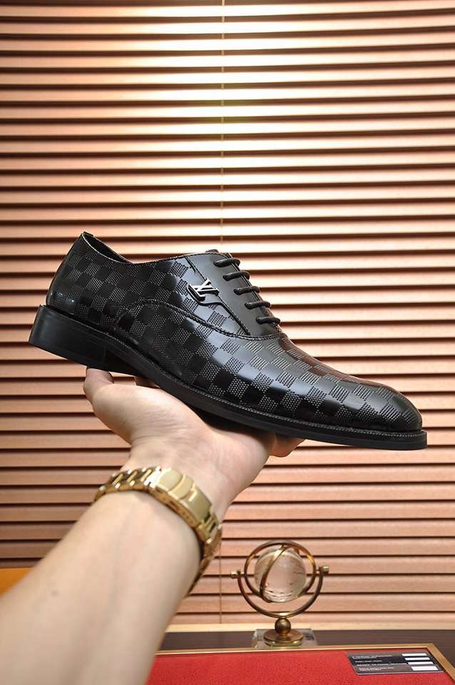 Louis Vuitton LV Sneakers Colorway 11 1133280-11
