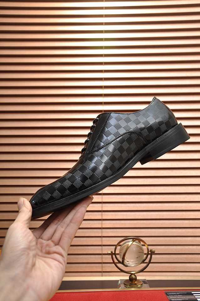 Louis Vuitton LV Sneakers Colorway 11 1133280-11