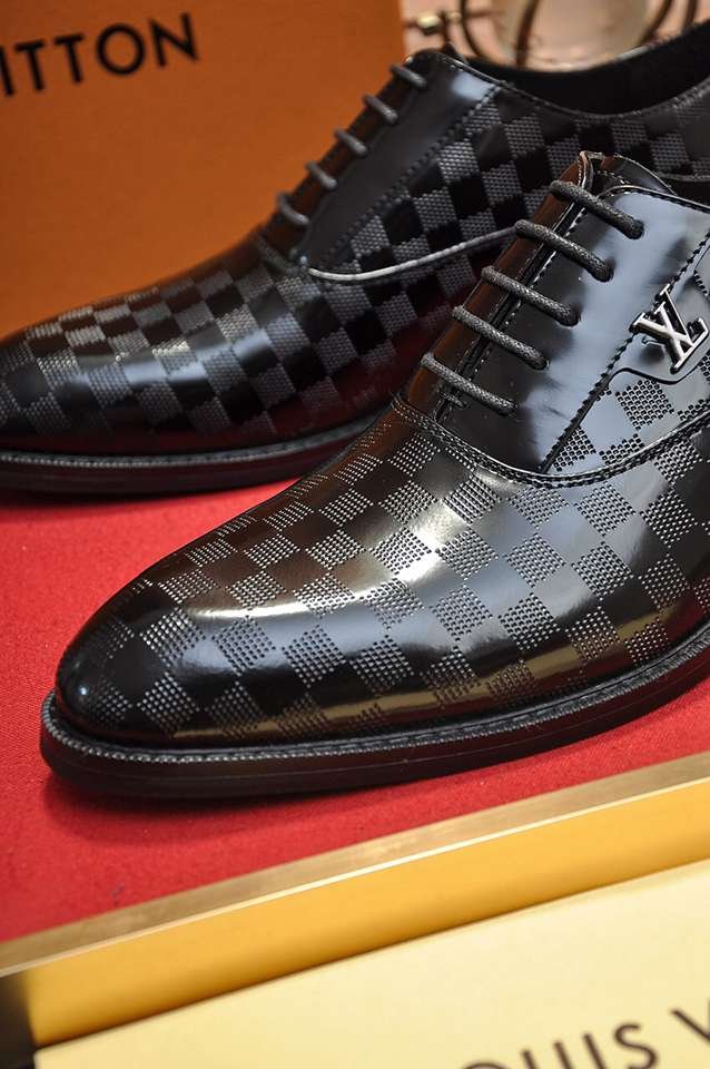 Louis Vuitton LV Sneakers Colorway 11 1133280-11