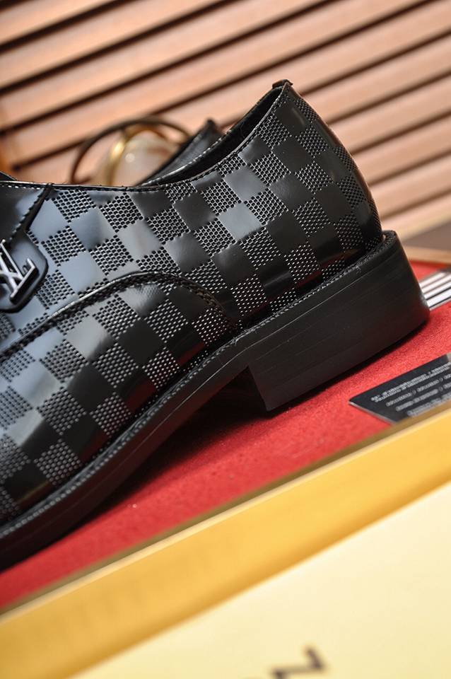 Louis Vuitton LV Sneakers Colorway 11 1133280-11