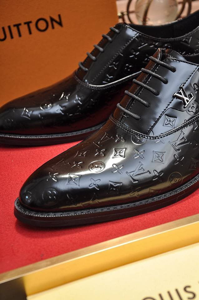 Louis Vuitton LV Sneakers Colorway 10 1133280-10