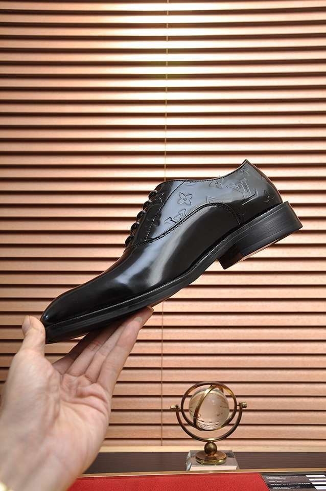 Louis Vuitton LV Sneakers Colorway 9 1133280-9