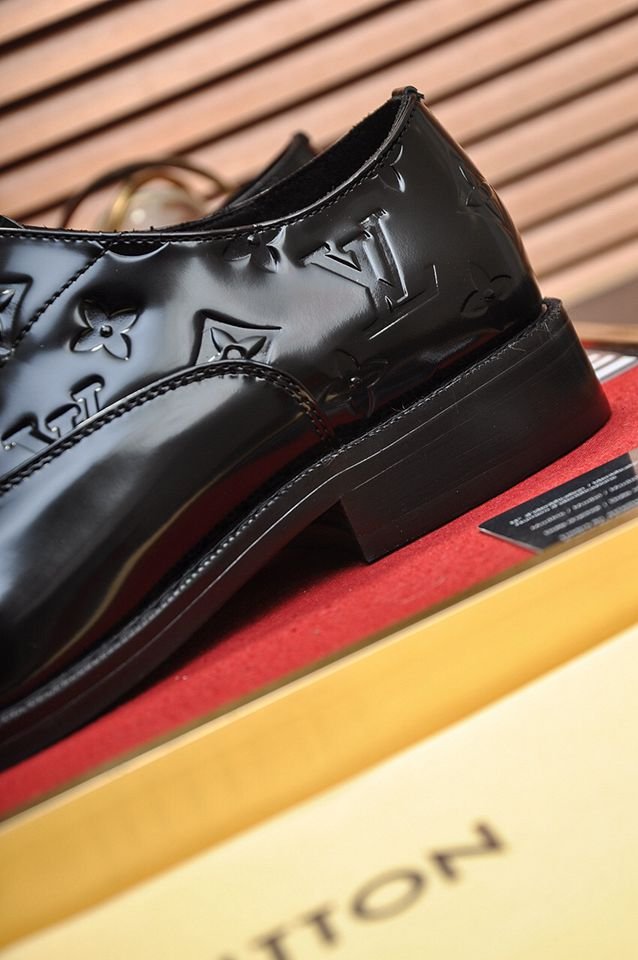 Louis Vuitton LV Sneakers Colorway 9 1133280-9