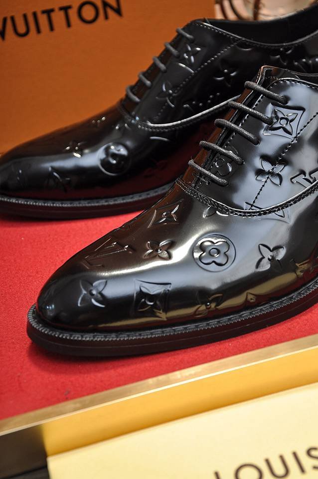 Louis Vuitton LV Sneakers Colorway 8 1133280-8