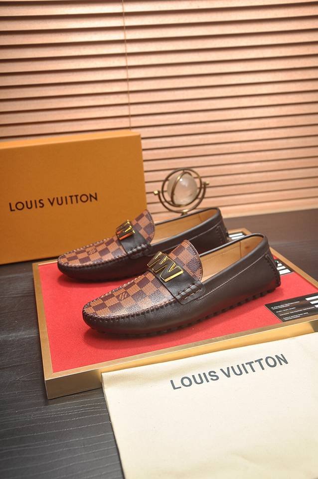 Louis Vuitton LV Sneakers Colorway 1 1133230-1