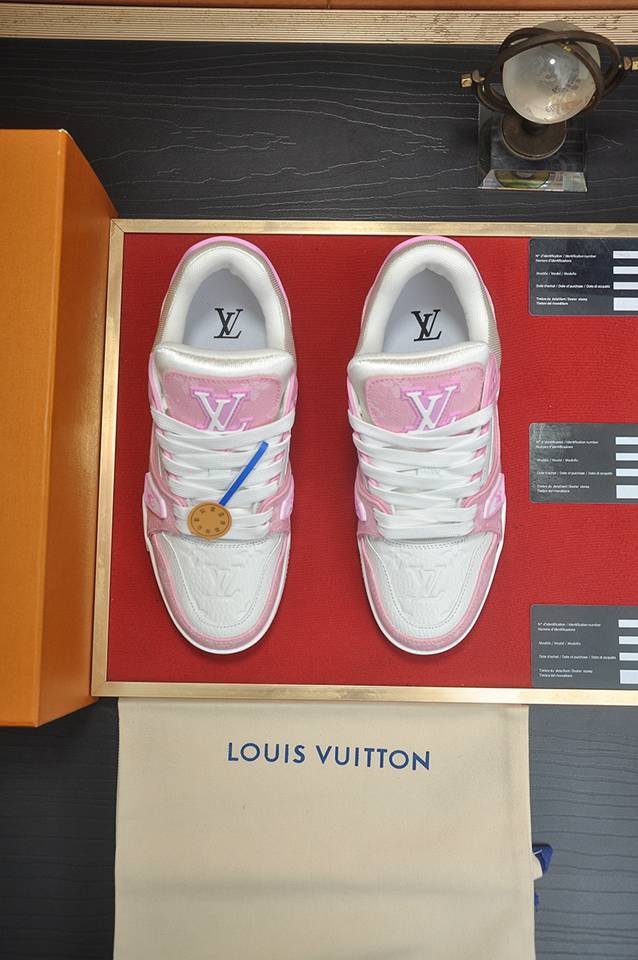 Louis Vuitton LV Trainer Court Sneakers Colorway 17 1133380-17
