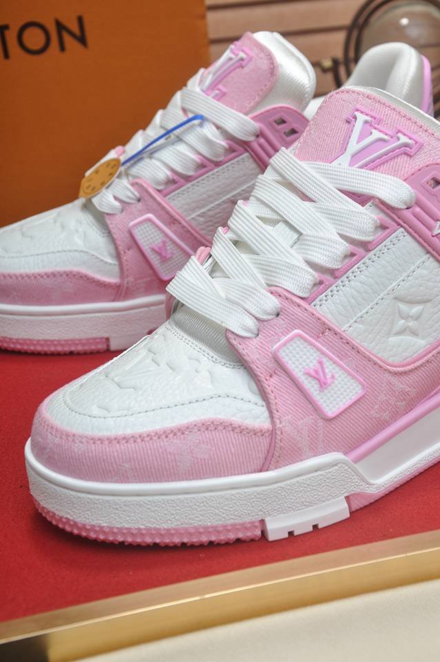 Louis Vuitton LV Trainer Court Sneakers Colorway 17 1133380-17