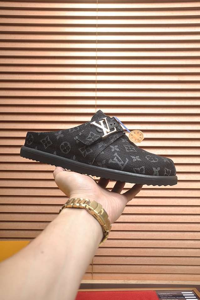 Louis Vuitton LOUIS VUITTON Sneakers Colorway 4 1133280-4