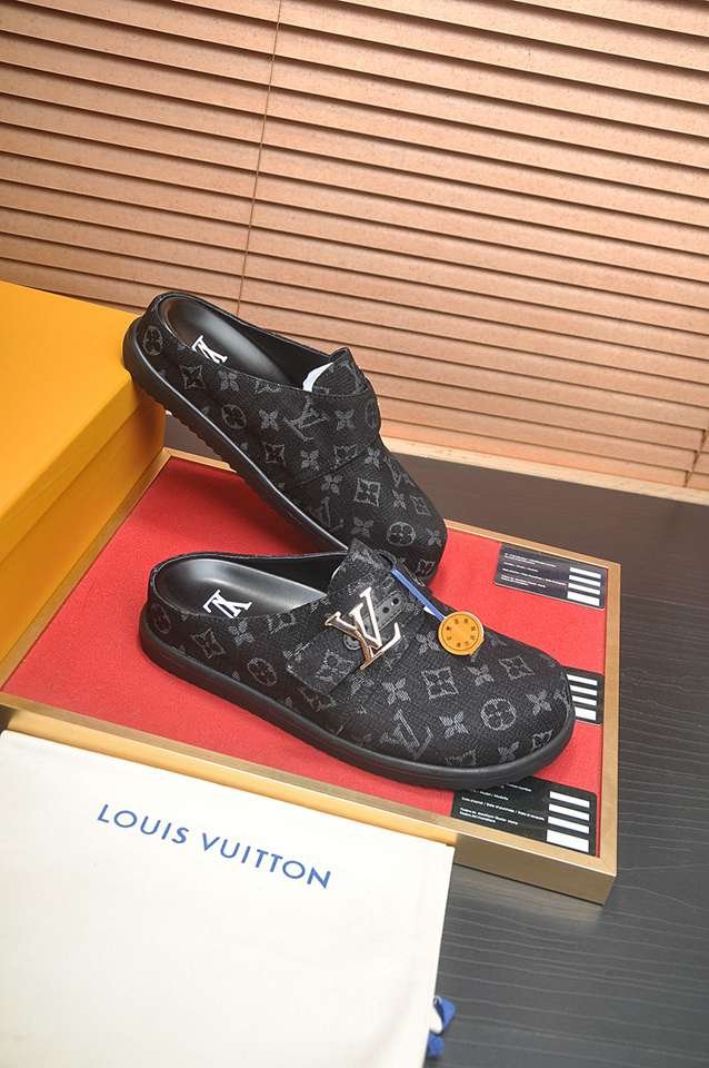 Louis Vuitton LOUIS VUITTON Sneakers Colorway 4 1133280-4