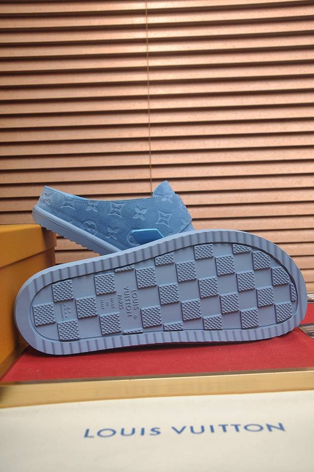 Louis Vuitton LOUIS VUITTON Sneakers Colorway 2 1133280-2