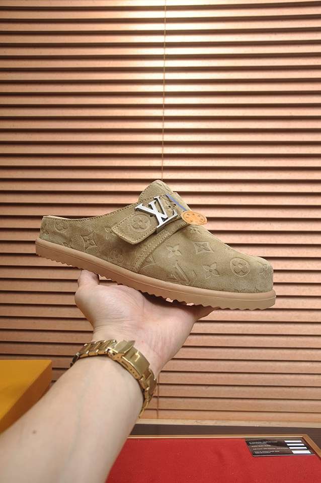 Louis Vuitton LOUIS VUITTON Sneakers Colorway 1 1133280-1