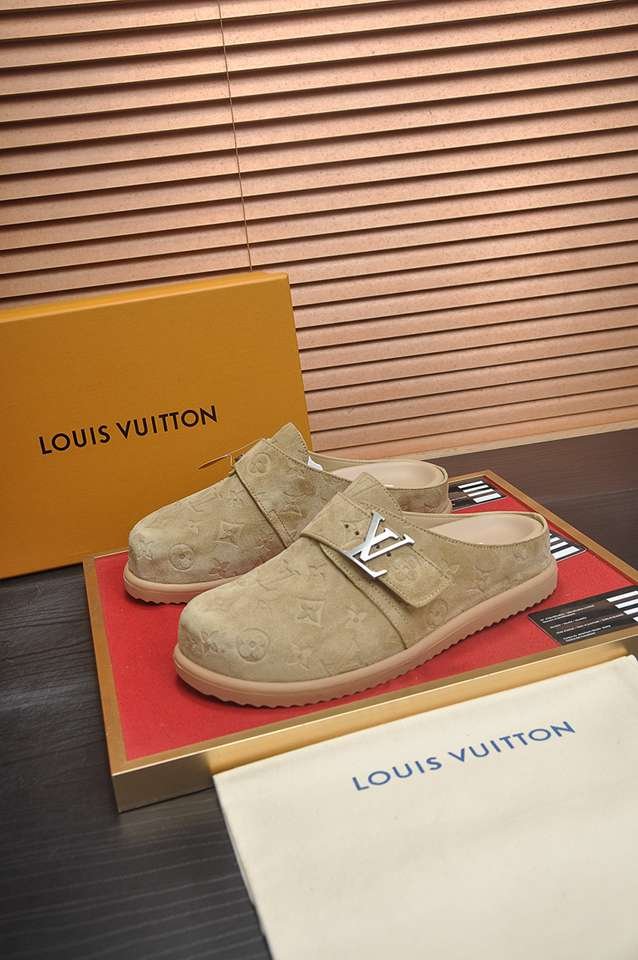 Louis Vuitton LOUIS VUITTON Sneakers Colorway 1 1133280-1