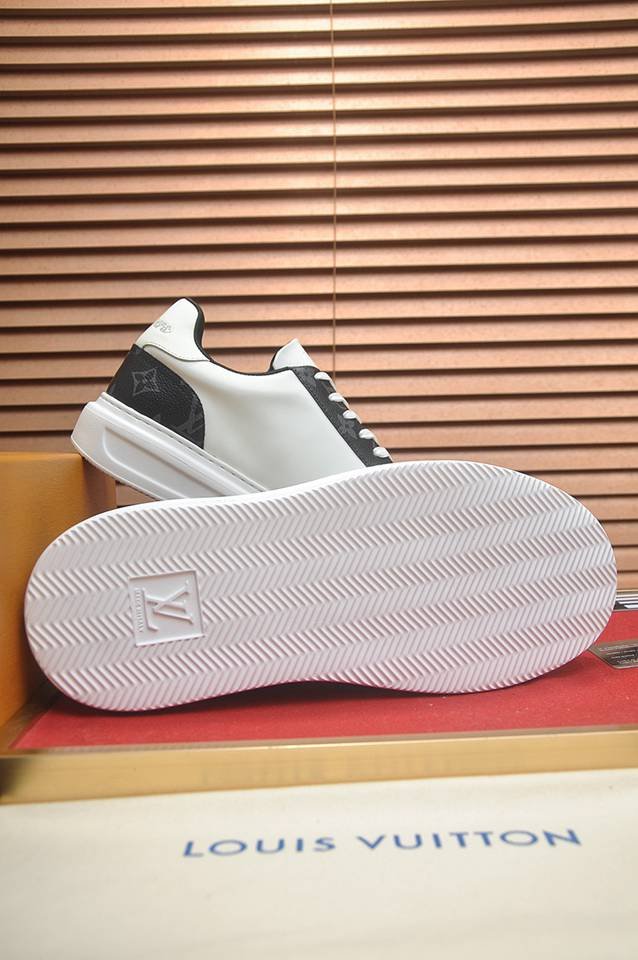 Louis Vuitton Men’s LV Monogram Court Sneakers Colorway 6 1133340-6