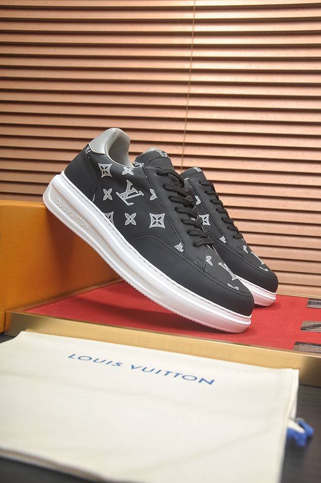 Louis Vuitton Men’s LV Monogram Court Sneakers Colorway 2 1133340-2