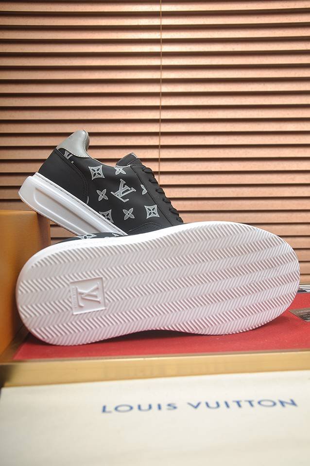 Louis Vuitton Men’s LV Monogram Court Sneakers Colorway 2 1133340-2