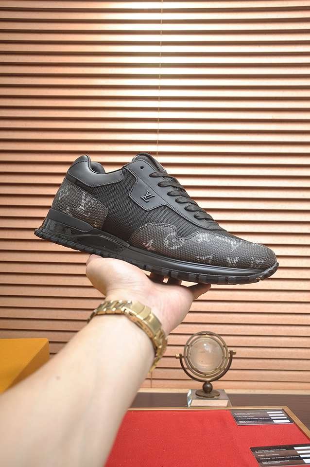 Louis Vuitton LOUIS VUITTON Sneakers 1133380