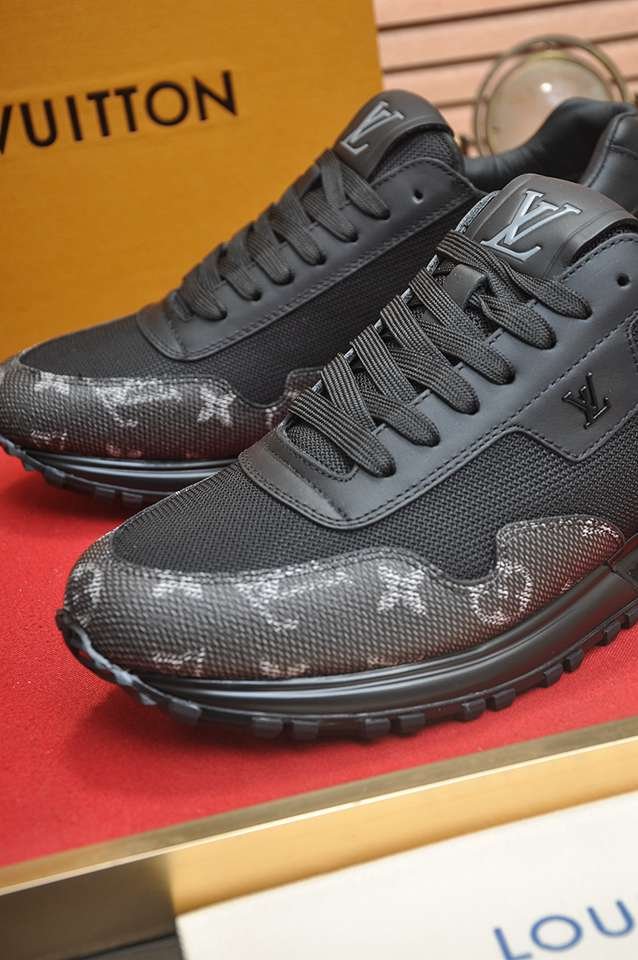 Louis Vuitton LOUIS VUITTON Sneakers 1133380