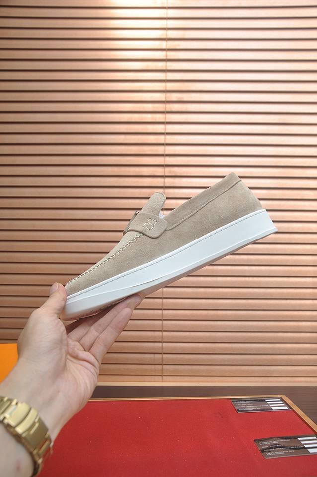 Louis Vuitton LV Sneakers Colorway 4 1133300-4