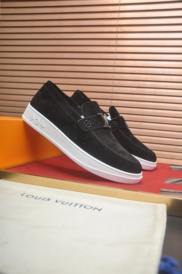 Louis Vuitton LV Sneakers Colorway 2 1133300-2