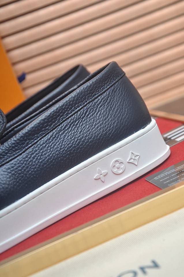 Louis Vuitton LV Sneakers Colorway 1 1133300-1