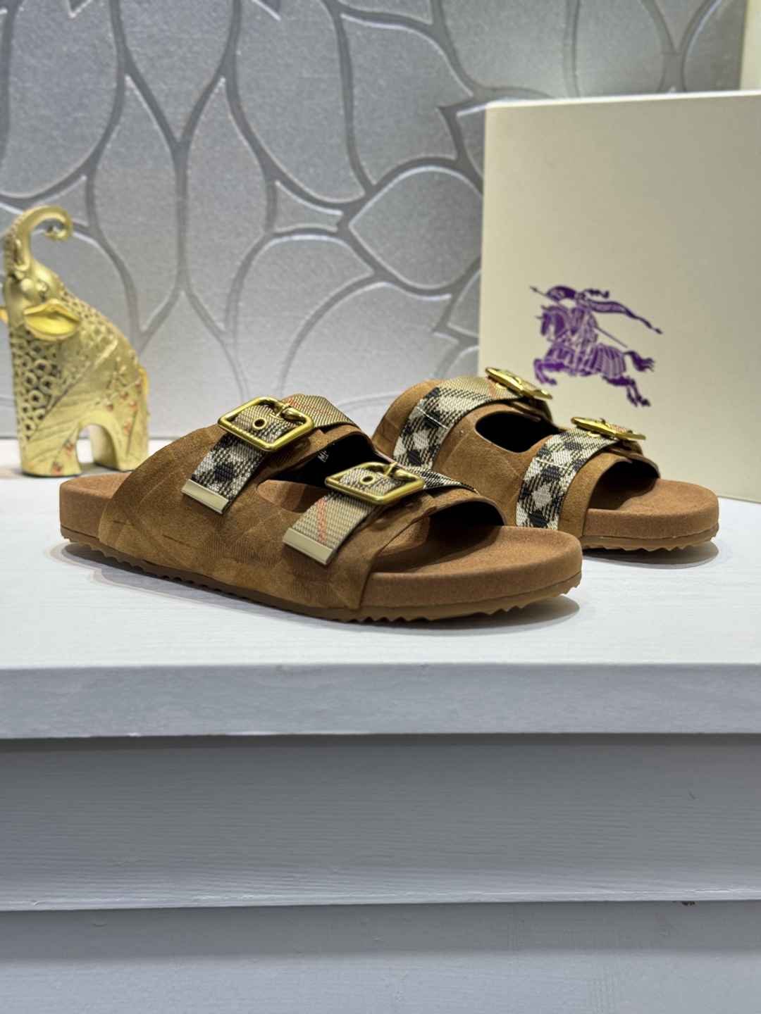 Burberry BURBERR XM Slides 1720200