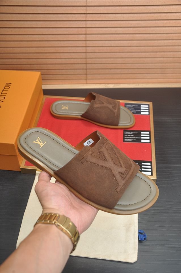 Louis Vuitton Men’s LV Slides Colorway 6 1133150-6