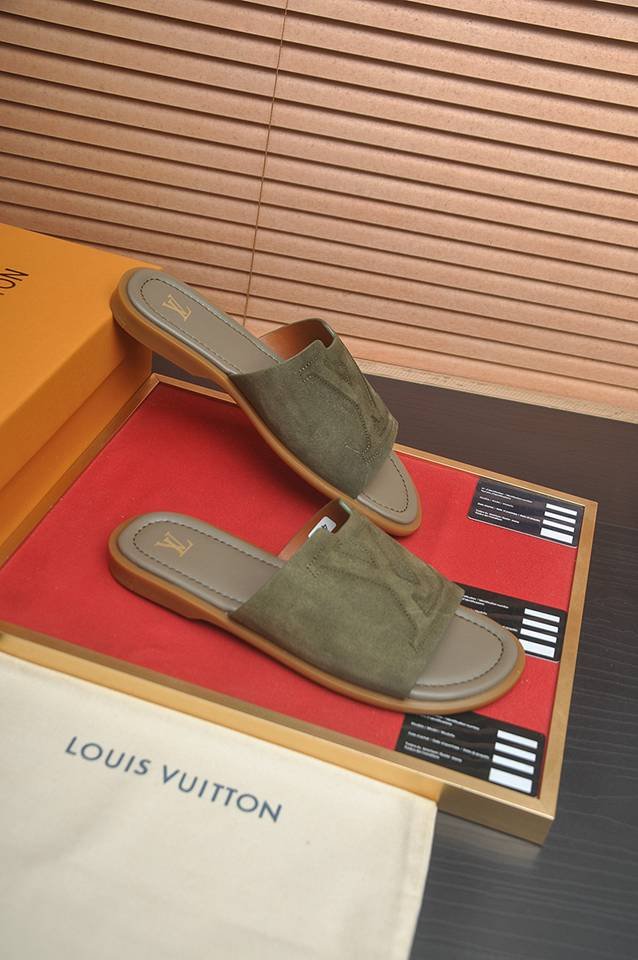 Louis Vuitton Men’s LV Slides Colorway 5 1133150-5