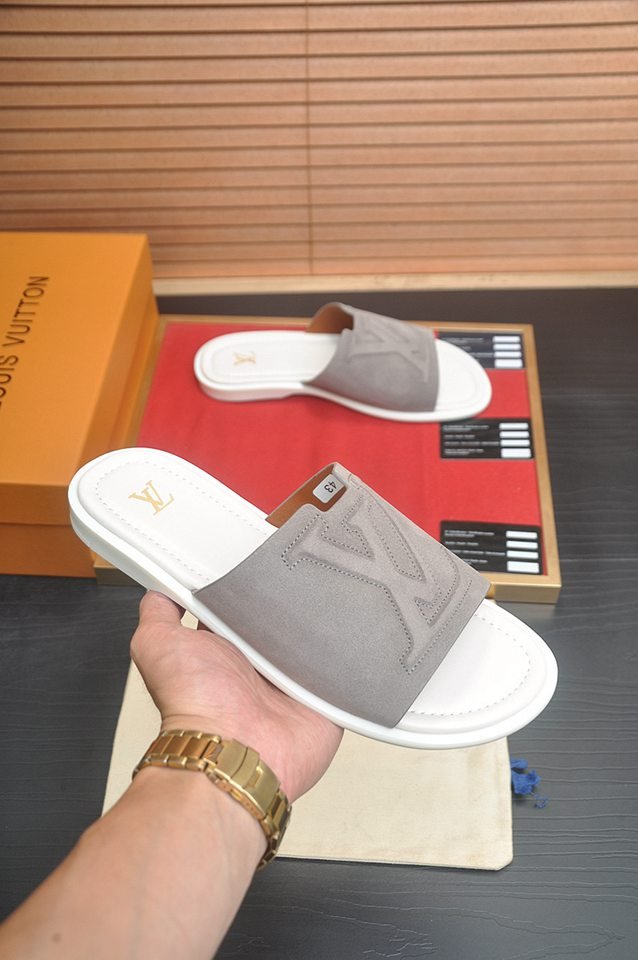 Louis Vuitton Men’s LV Slides Colorway 2 1133150-2