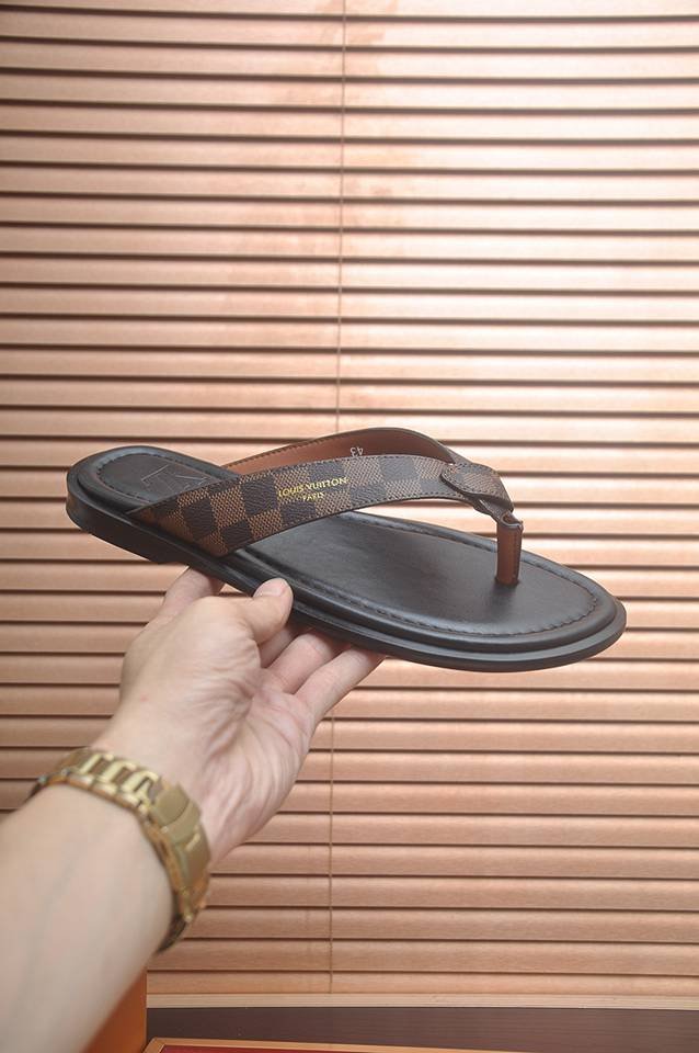 Louis Vuitton Men’s Lv Slides Colorway 3 1133160-3