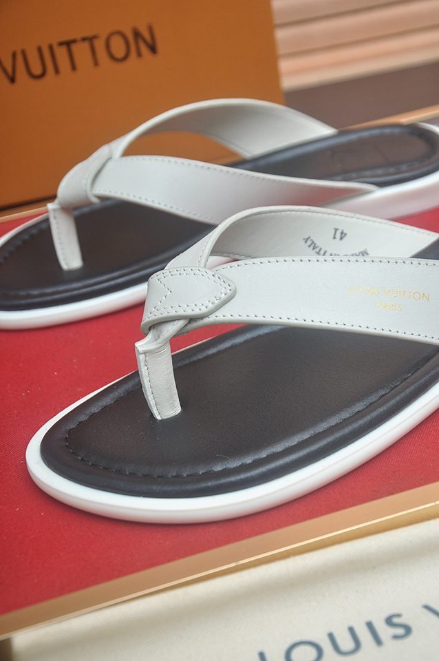 Louis Vuitton Men’s Lv Slides Colorway 2 1133160-2