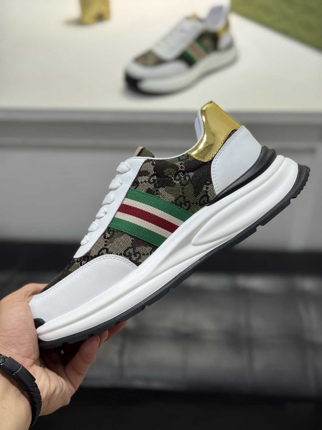 Gucci Men’s GUCC RX Sneakers Colorway 5 1720240-5