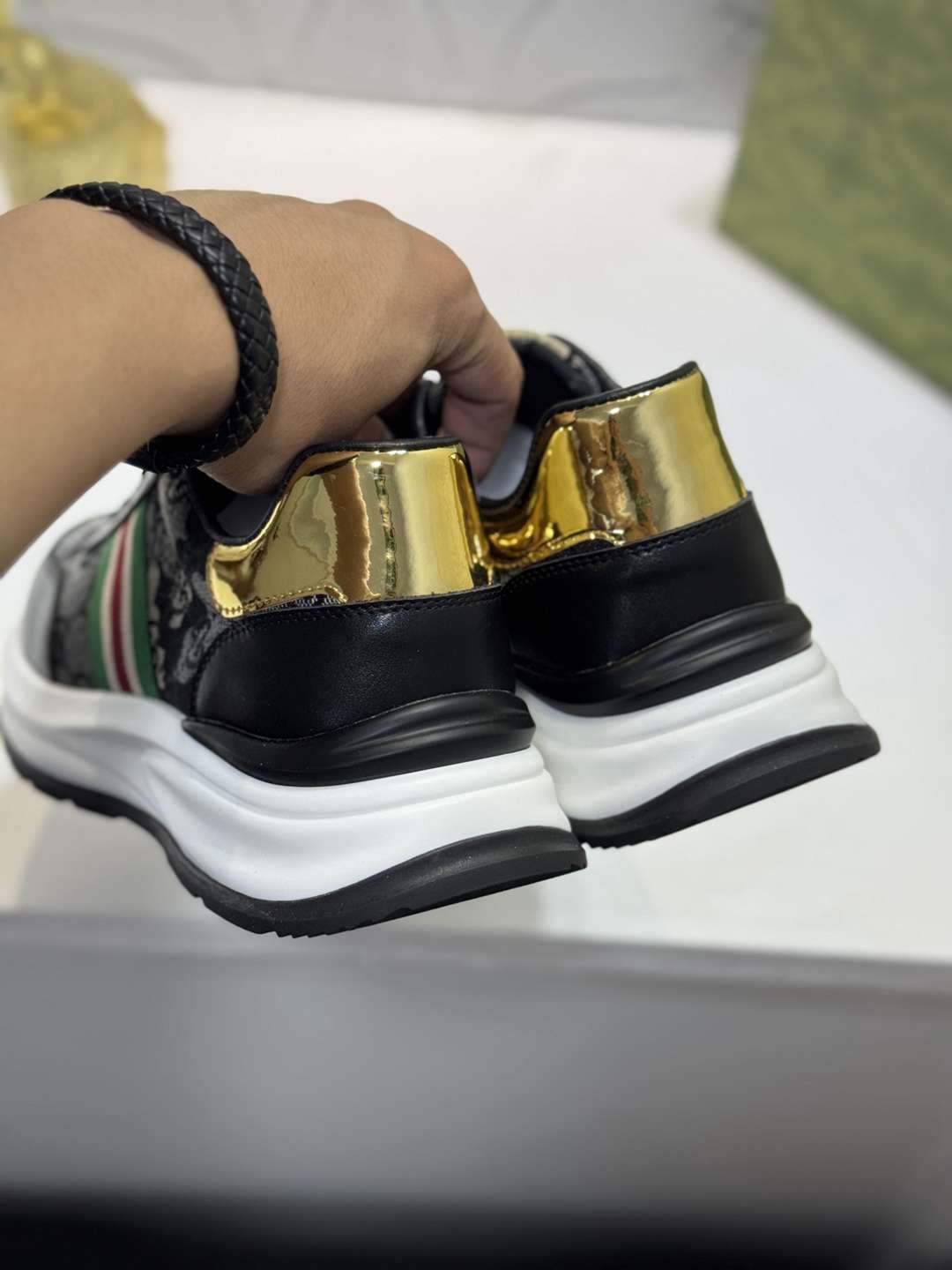 Gucci Men’s GUCC RX Sneakers Colorway 4 1720240-4