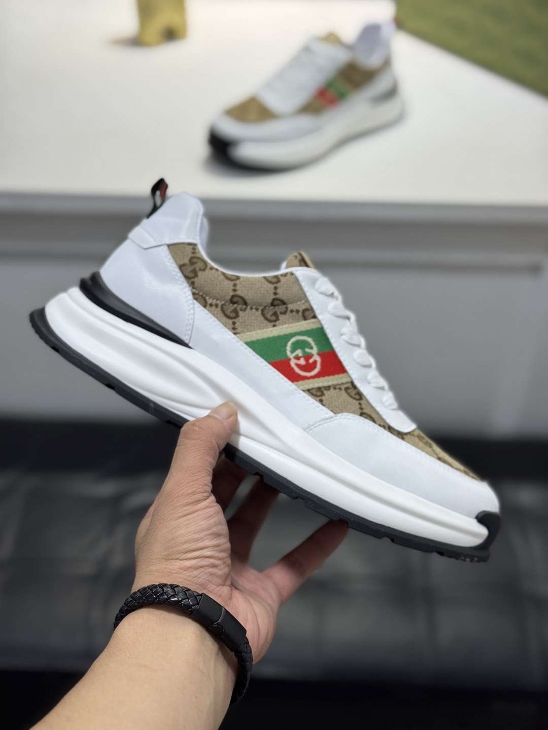 Gucci Men’s GUCC RX Sneakers Colorway 3 1720240-3